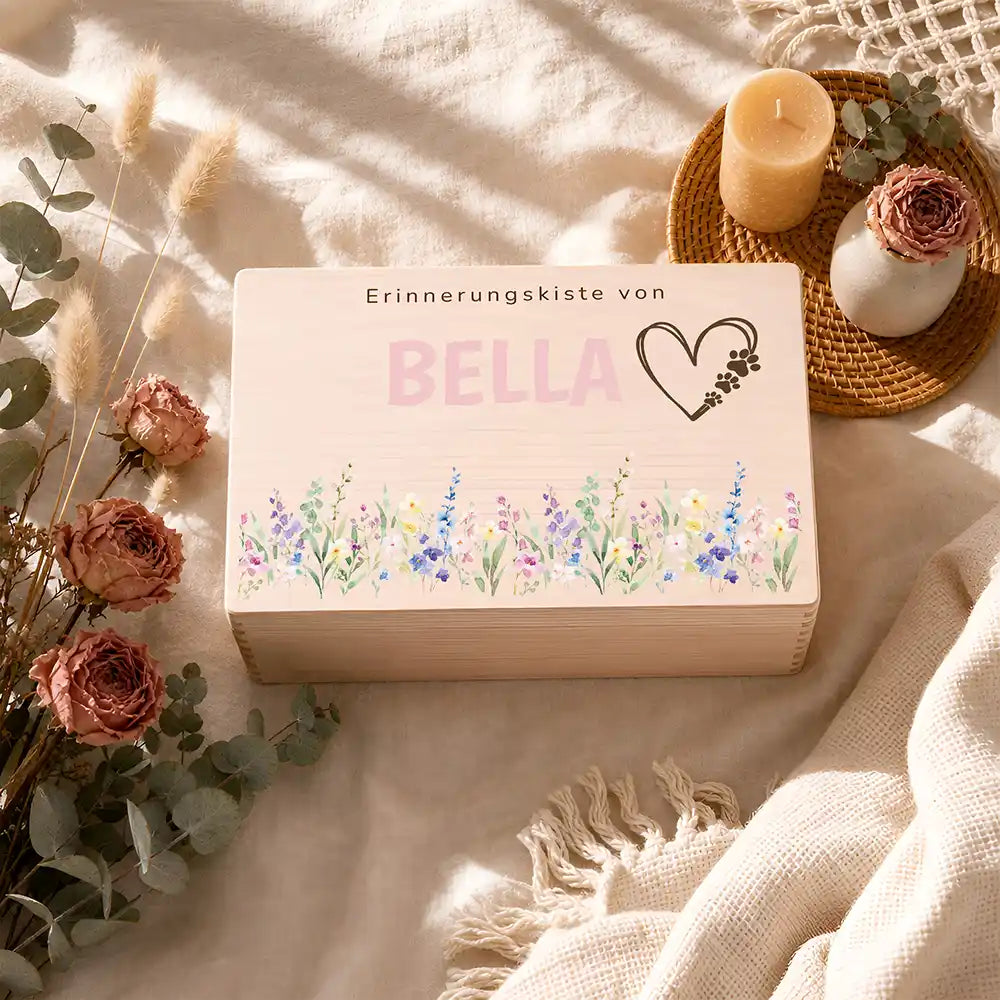 Tierurne Holz – Wildblumen mit Herz & Pfoten, Ambiente Gedenkecke