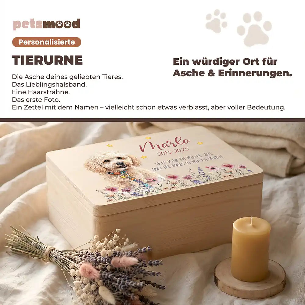 Tierurne Hund Holz – Aquarell-Porträt mit Wildblumenwiese, Platz für Asche und Erinnerungen